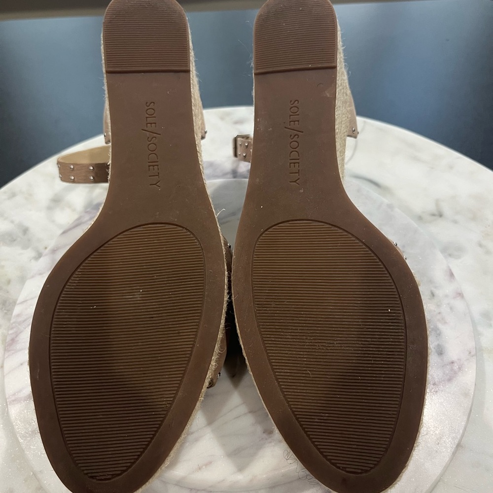Sole Society Tan Women's Wedge Sandals - Picture 5 of 5
